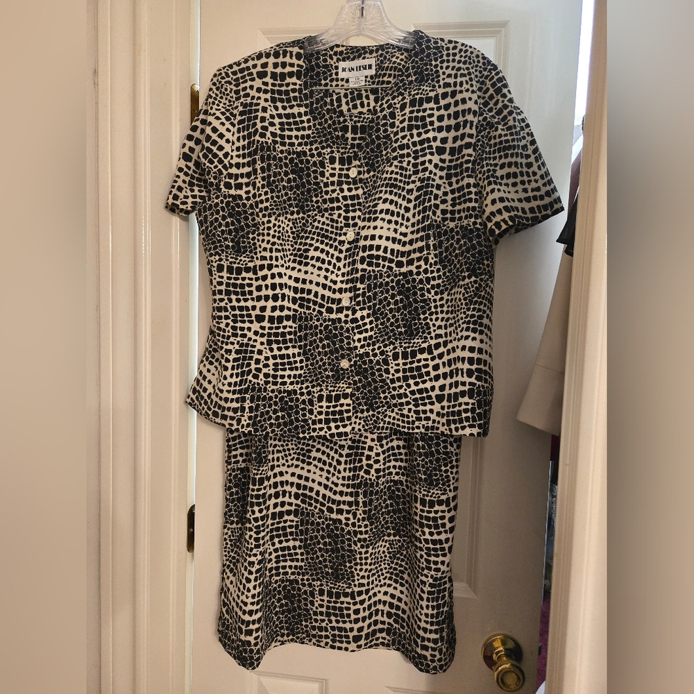 Joan Leslie skirt and blouse, size 16